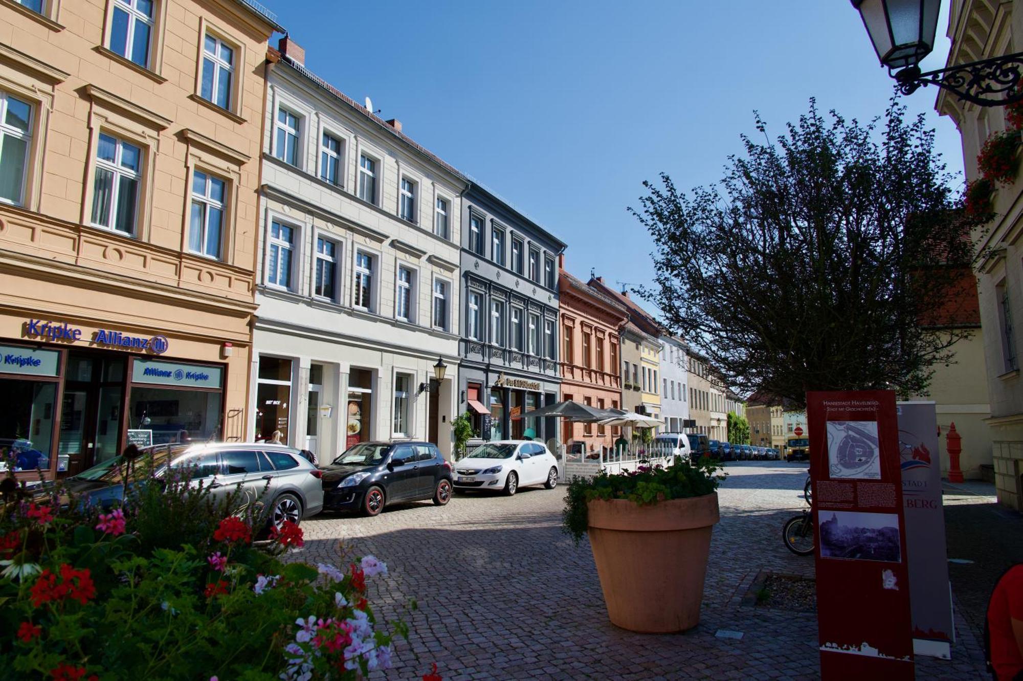 Bilderbuchcafe - Ferien Apartment NO 5 - Markt 7 Havelberg Exterior foto